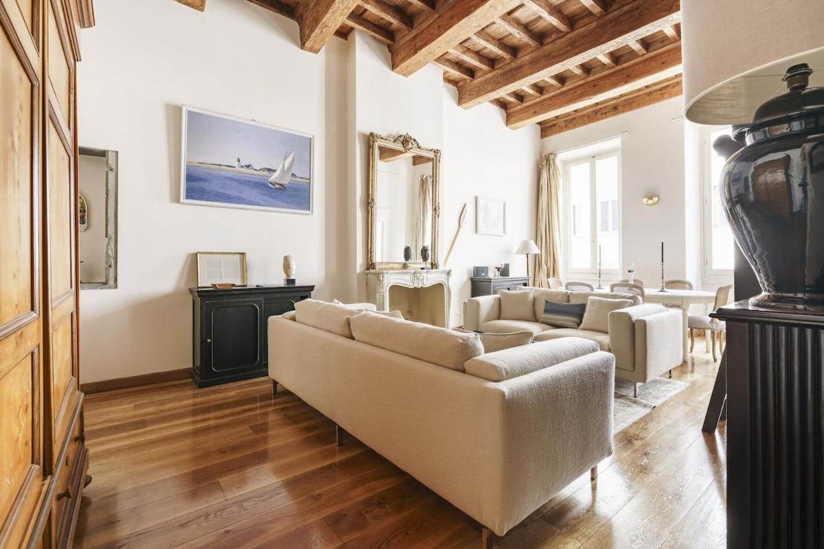 Luxury Nest In Historic *